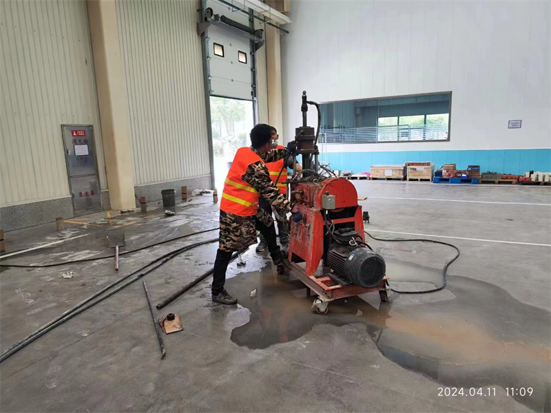 灵璧厂房地面下沉塌陷注浆加固施工